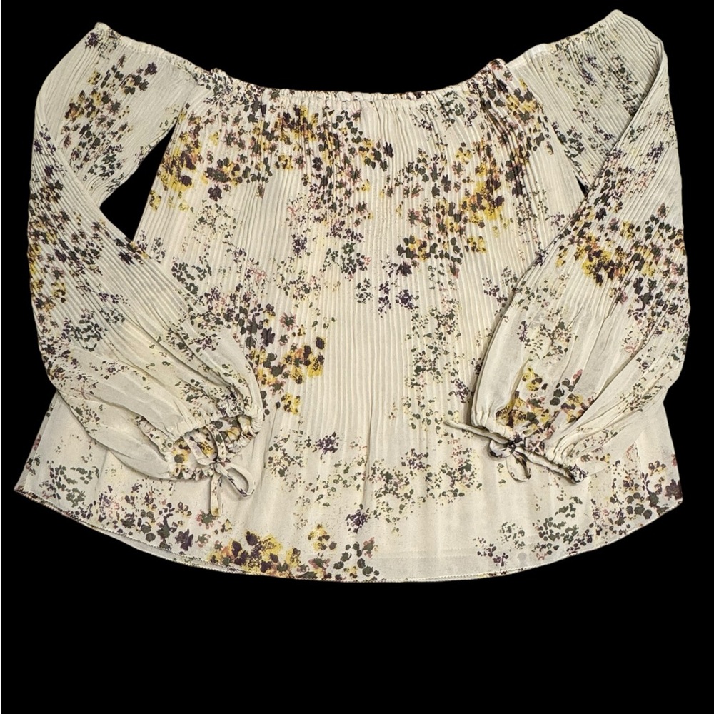 Willow & Root Woman’s Beige Floral Pleated Open Shoulder Long Sleeve Blouse Lrg